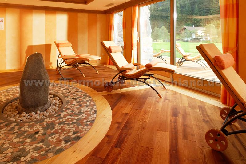 Wave Wellness Parkett Classic.jpg - Wave Wellness Parkett Classic